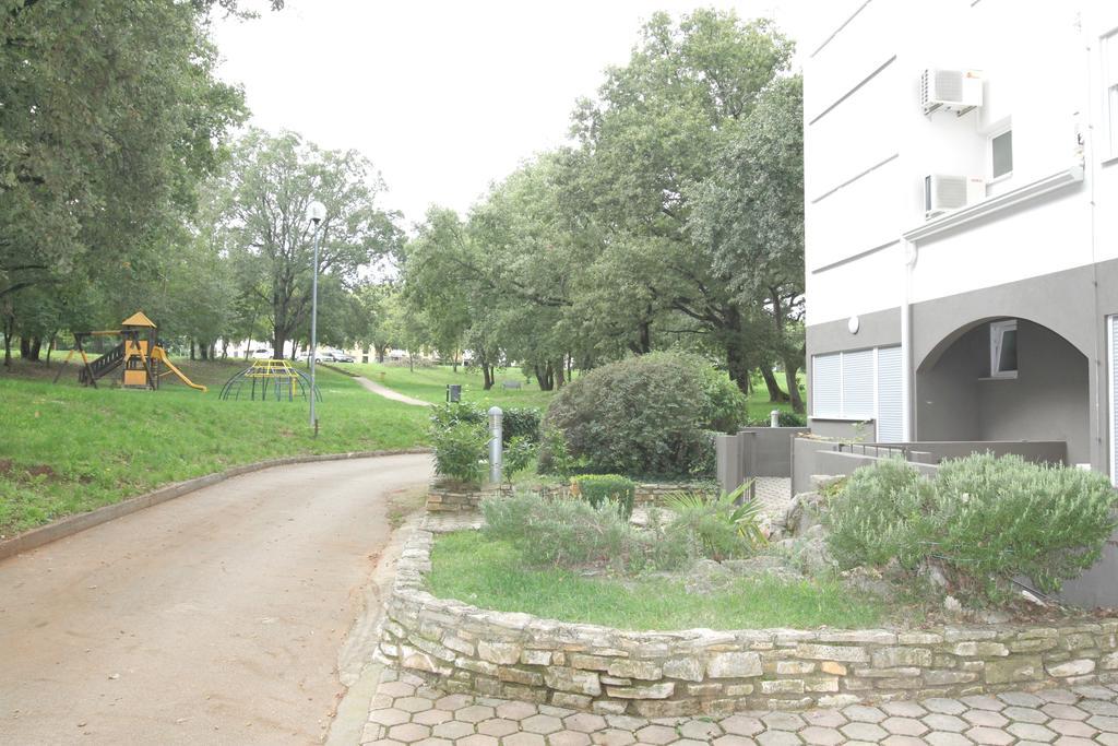 Rona Apartments Volta Pula Exterior foto