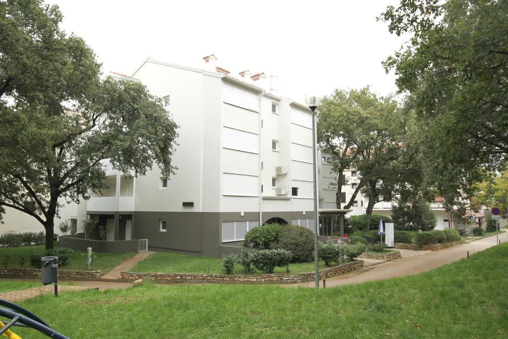 Rona Apartments Volta Pula Exterior foto